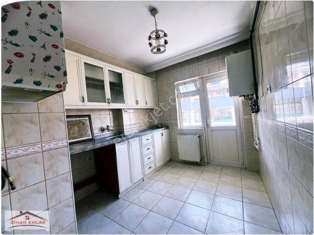 Cihandan Güzelyaka Mah Güventepe Cadde Üstü Kiralık 2+1 Daire