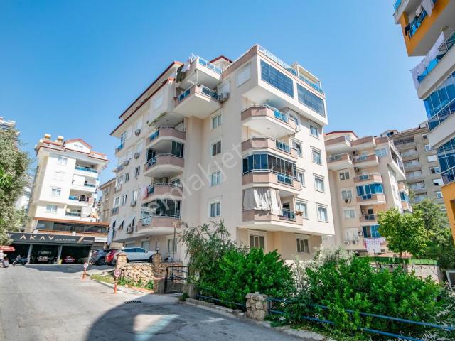 Cikcilli Alanyum Arkası 2+1 Ayrı Mutfaklı Kiralık Daire