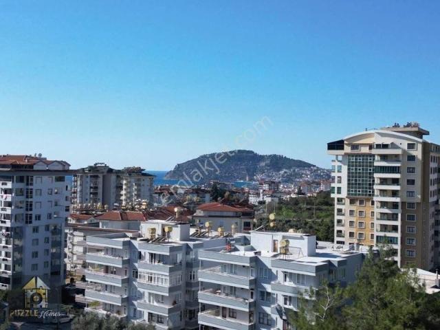 Cikcillide İkamete Uygun Deniz Manzaralı 3+1