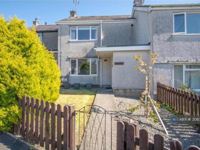 Cil Coed, Bangor, LL57 2 bed terraced house to rent £950 pcm £219 pw