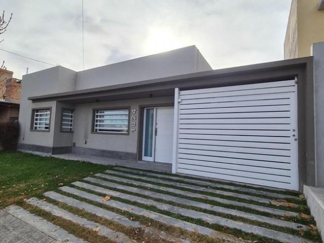 Cipolletti, General Roca, Río Negro