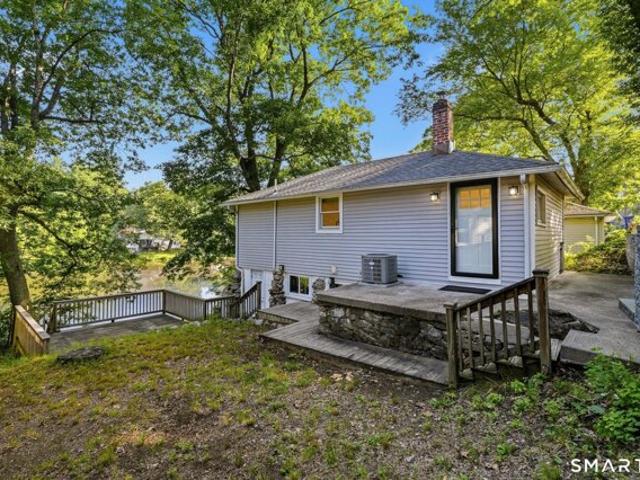 Circle Dr, Stratford, Home For Sale