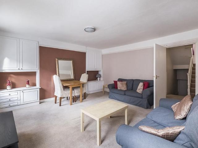 Circus Road, London NW8 2 bed apartment to rent £3,402 pcm £785 pw