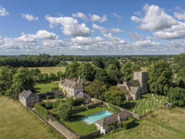 Cirencester, Gloucestershire GL7, 6 bed detached house to rent, £11,000 pcm | PrimeLocation