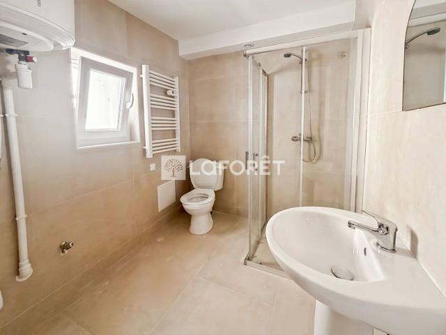 Cires Les Mello / Studio 28.05 m2