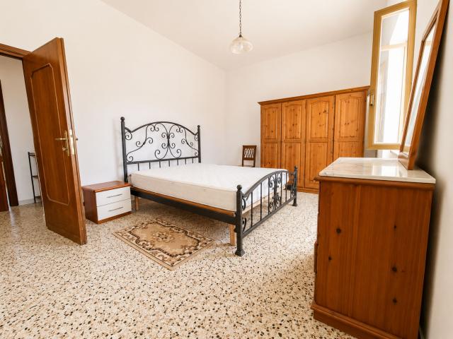Cis Servizi: Progettazione, Immobiliare, Costruzione, Finanziaria