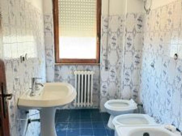 Cis Servizi: Progettazione, Immobiliare, Costruzione, Finanziaria