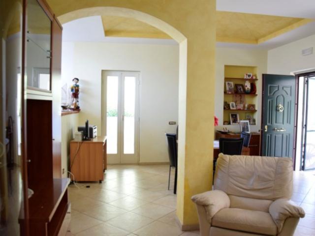 Cis Servizi: Progettazione, Immobiliare, Costruzione, Finanziaria