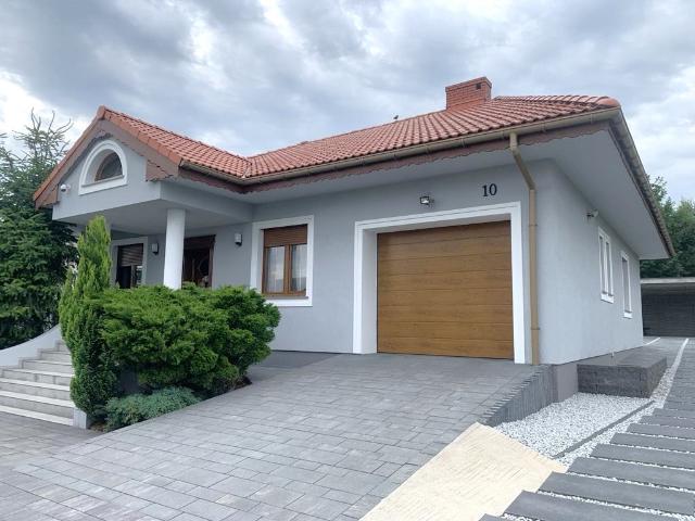 Luksusowy dom 193 m² z kominkiem i ogrzewaniem pellet