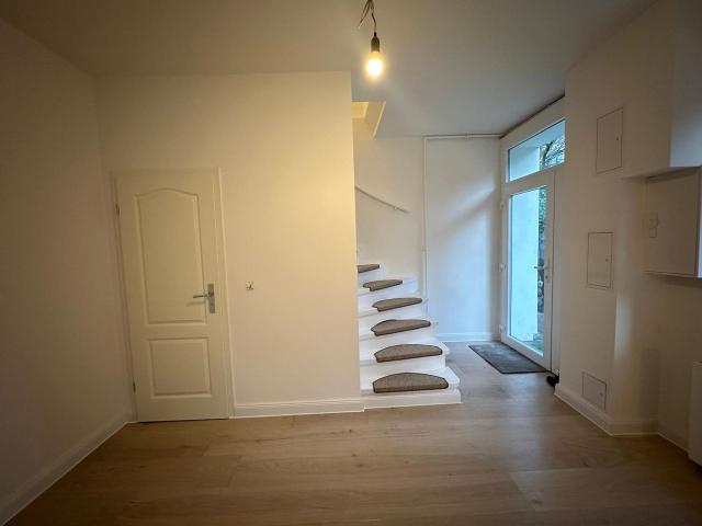 City Modern Family Town House in the Best Area Schwachhausen, Bremen Amsterdam Apartments for Rent