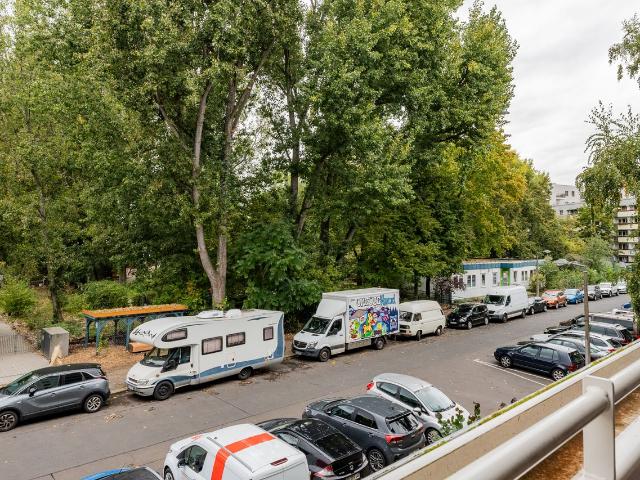 City nah und sehr ruhige Umgebung, Berlin Amsterdam Apartments for Rent