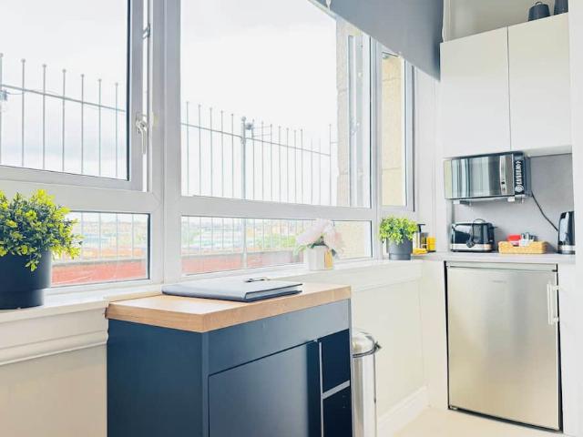 City of Edinburgh, EH11 2RJ, United Kingdom | 1 bed apartment for rent #128454173 | Rentberry