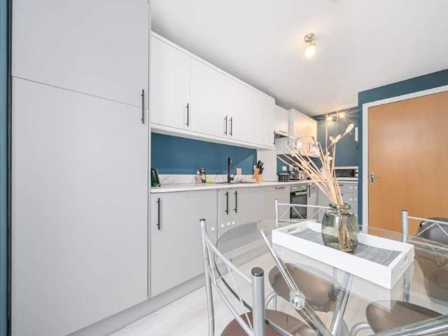 City of Edinburgh, EH11 3AL, United Kingdom | 2 bed apartment for rent #166094996 | Rentberry