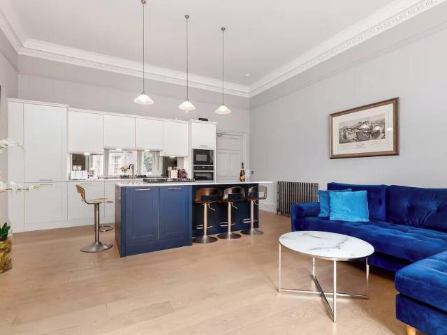 City of Edinburgh, EH12 5JU, United Kingdom | 2 bed apartment for rent #169398530 | Rentberry