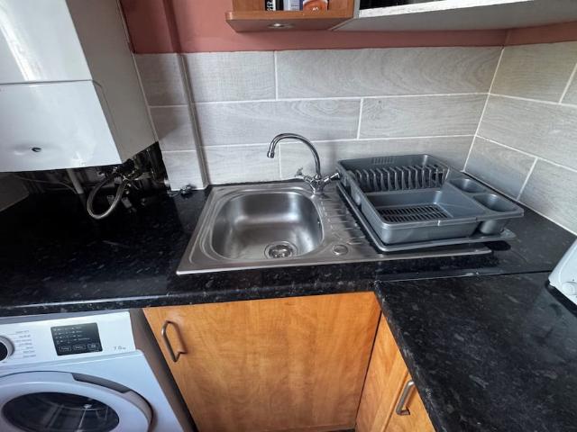 City of Edinburgh, EH12 7BR, United Kingdom | 4 bed apartment for rent #160257808 | Rentberry