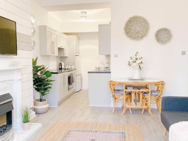 City of Edinburgh, EH12 7SJ, United Kingdom | 1 bed apartment for rent #147368933 | Rentberry