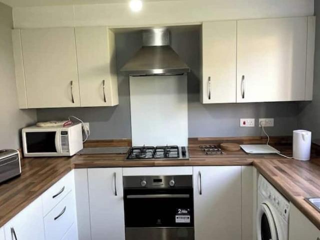 City of Edinburgh, EH12 9LU, United Kingdom | 3 bed house for rent #147219217 | Rentberry