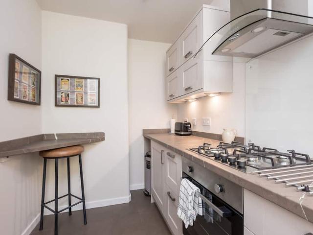 City of Edinburgh, EH1 2HS, United Kingdom | 1 bed apartment for rent #96361065 | Rentberry