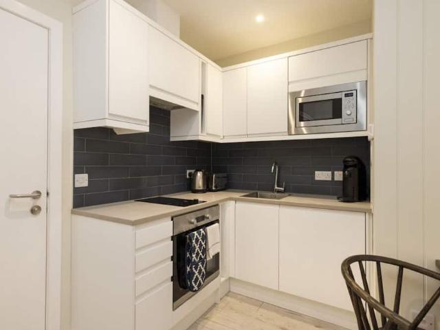 City of Edinburgh, EH1 2LQ, United Kingdom | 1 bed apartment for rent #164259135 | Rentberry