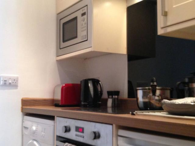 City of Edinburgh, EH1 2PB, United Kingdom | 2 bed apartment for rent #98091688 | Rentberry