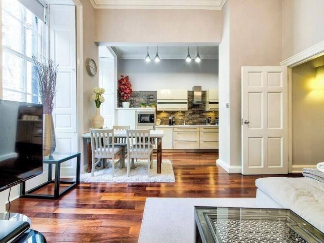 City of Edinburgh, EH2 1DR, United Kingdom | 1 bed apartment for rent #96781497 | Rentberry