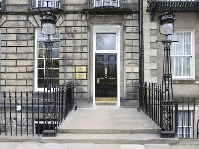 City of Edinburgh, EH2 1JX, United Kingdom | 1 bed townhouse for rent #172277638 | Rentberry
