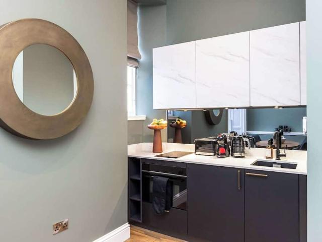 City of Edinburgh, EH2 4NG, United Kingdom | 1 bed townhouse for rent #171148725 | Rentberry