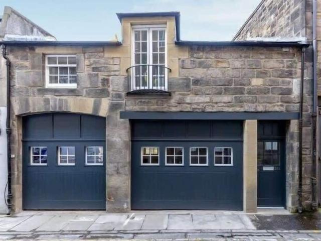 City of Edinburgh, EH2 4PF, United Kingdom | 2 bed house for rent #96802550 | Rentberry