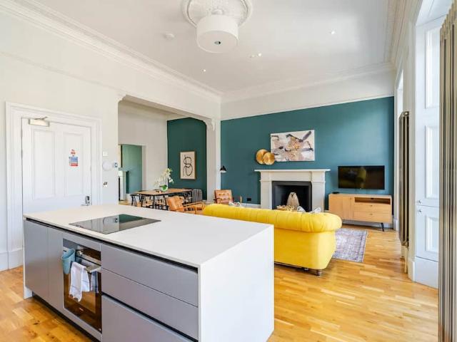 City of Edinburgh, EH2 4PS, United Kingdom | 1 bed apartment for rent #96480064 | Rentberry