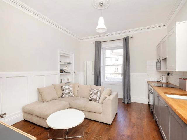 City of Edinburgh, EH3 7NG, United Kingdom | 1 bed apartment for rent #166720931 | Rentberry