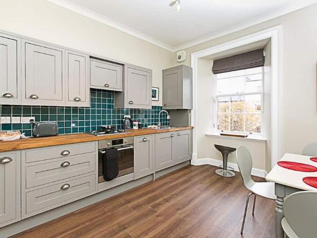 City of Edinburgh, EH3 7NG, United Kingdom | 2 bed apartment for rent #96441406 | Rentberry