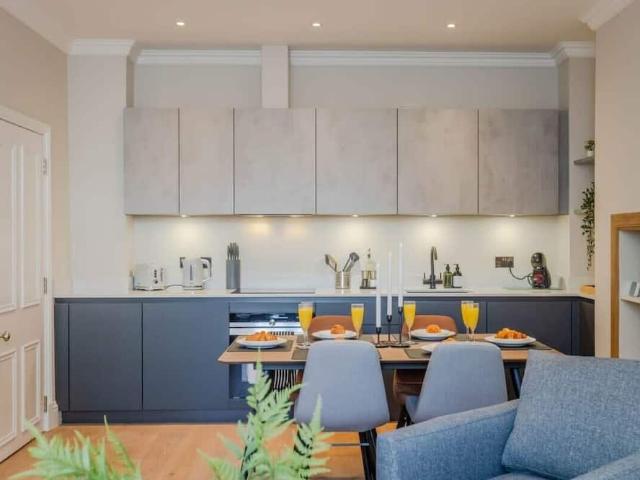 City of Edinburgh, EH3 7HX, United Kingdom | 3 bed apartment for rent #100240515 | Rentberry