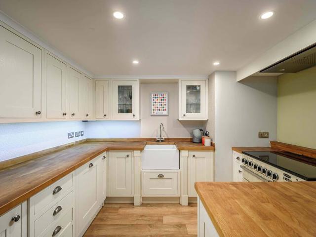City of Edinburgh, EH3 7SL, United Kingdom | 3 bed apartment for rent #154383986 | Rentberry