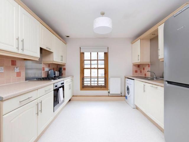 City of Edinburgh, EH3 6JL, United Kingdom | 2 bed townhouse for rent #103994067 | Rentberry