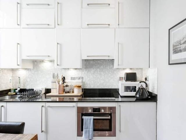 City of Edinburgh, EH3 6LW, United Kingdom | 1 bed townhouse for rent #98195294 | Rentberry