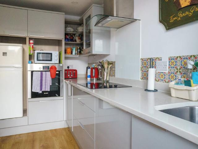 City of Edinburgh, EH3 6TT, United Kingdom | 1 bed apartment for rent #98091238 | Rentberry