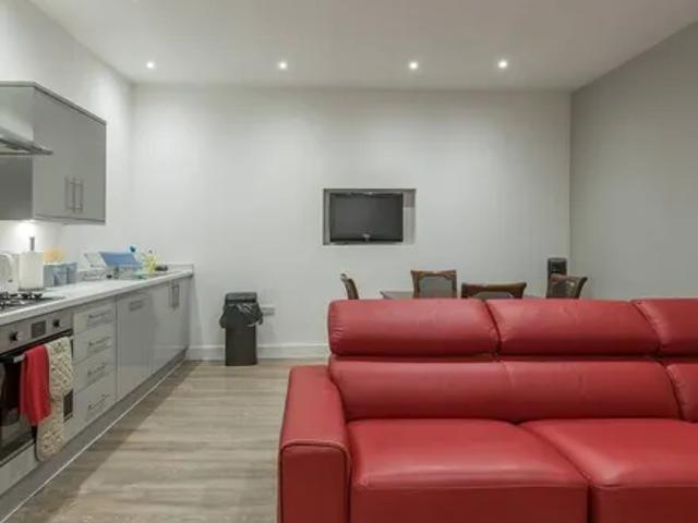 City of Edinburgh, EH3 8AB, United Kingdom | 3 bed apartment for rent #122621648 | Rentberry