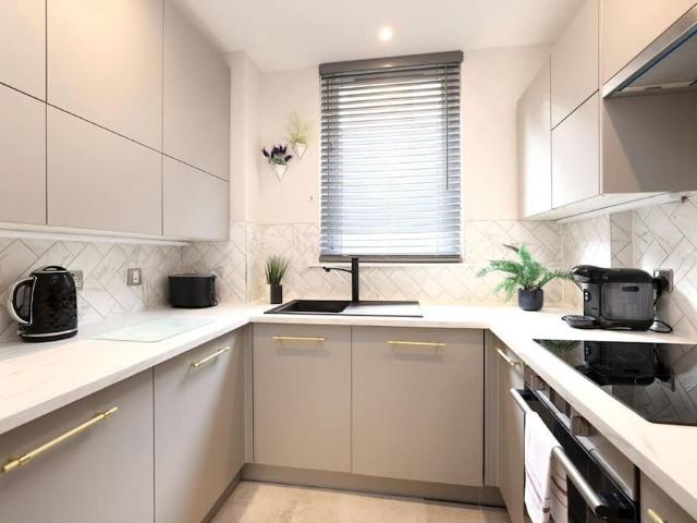 City of Edinburgh, EH3 8ET, United Kingdom | 1 bed apartment for rent #96133489 | Rentberry