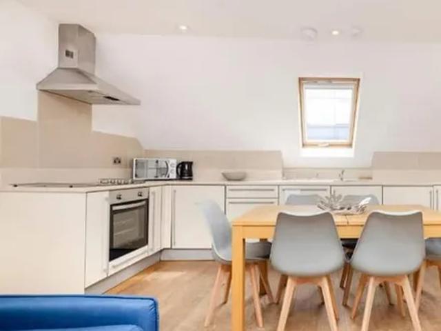 City of Edinburgh, EH3 8ER, United Kingdom | 2 bed apartment for rent #147760519 | Rentberry