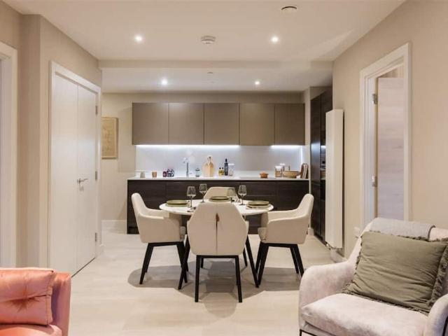 City of Edinburgh, EH3 8FR, United Kingdom | 2 bed apartment for rent #168022039 | Rentberry