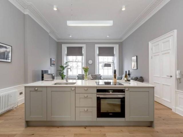 City of Edinburgh, EH3 8JQ, United Kingdom | 1 bed apartment for rent #97863242 | Rentberry