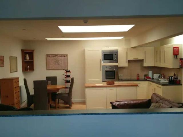 City of Edinburgh, EH3 9NY, United Kingdom | 2 bed apartment for rent #96004473 | Rentberry