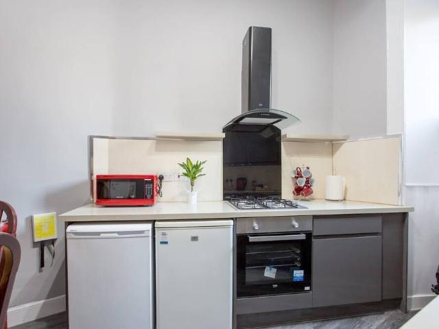 City of Edinburgh, EH3 9AA, United Kingdom | 2 bed apartment for rent #96111575 | Rentberry