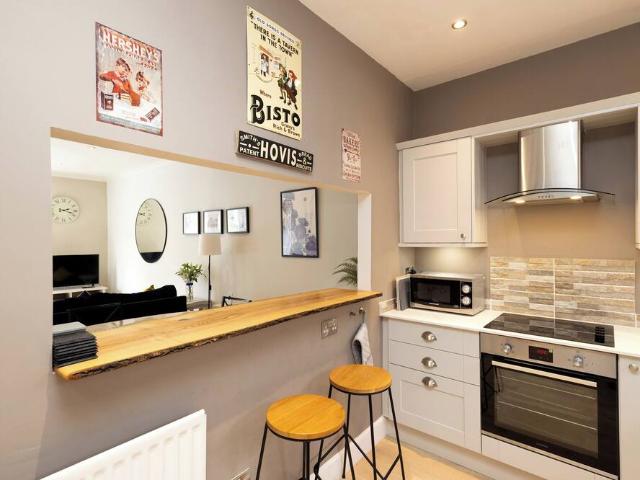 City of Edinburgh, EH4 3BX, United Kingdom | 2 bed apartment for rent #96676902 | Rentberry