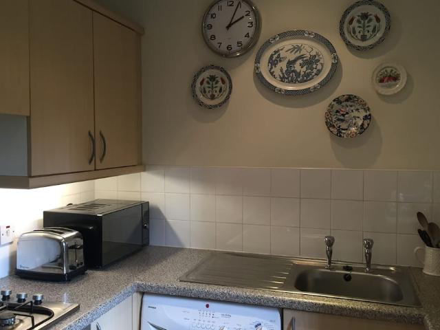 City of Edinburgh, EH4 1NL, United Kingdom | 2 bed apartment for rent #97929266 | Rentberry
