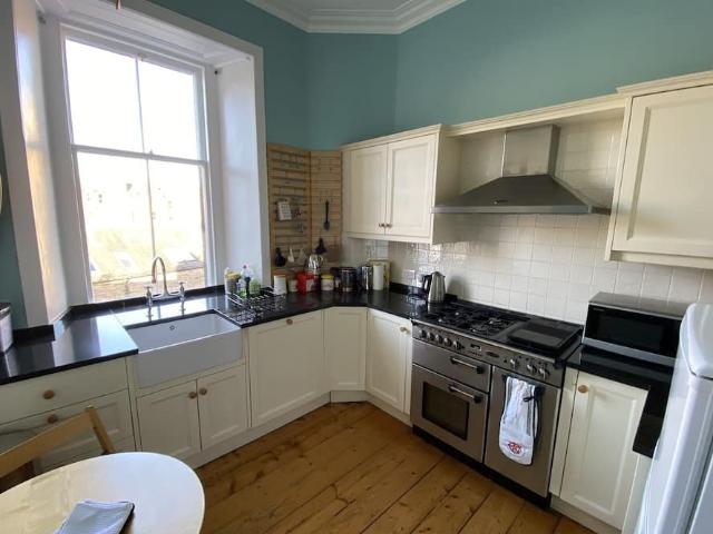 City of Edinburgh, EH4 1PN, United Kingdom | 4 bed apartment for rent #96282650 | Rentberry