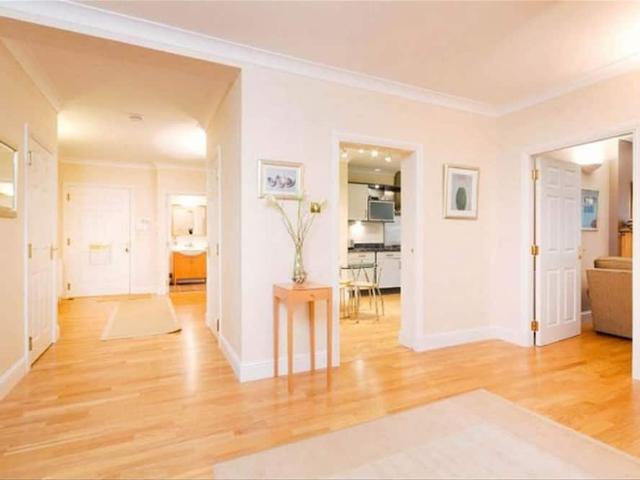 City of Edinburgh, EH4 6SY, United Kingdom | 3 bed apartment for rent #95781961 | Rentberry