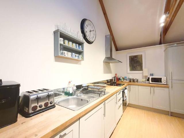 City of Edinburgh, EH5 3NF, United Kingdom | 2 bed apartment for rent #152278579 | Rentberry