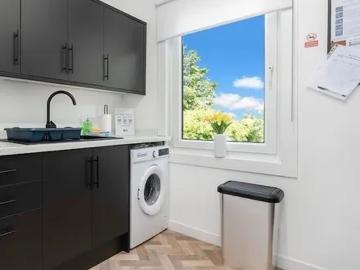 City of Edinburgh, EH5 2AE, United Kingdom | 2 bed apartment for rent #165279615 | Rentberry