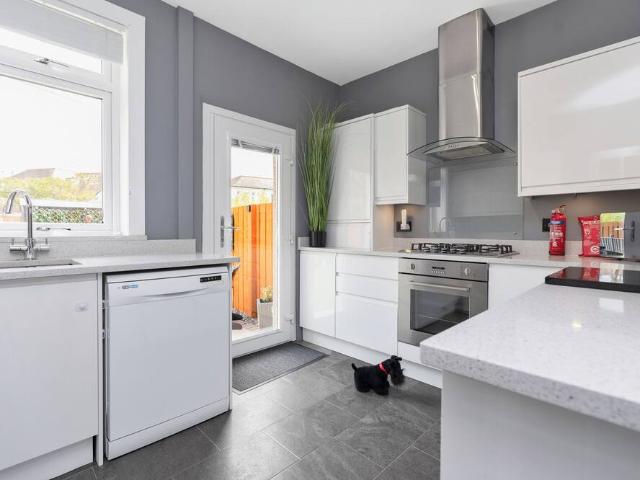 City of Edinburgh, EH5 2PE, United Kingdom | 2 bed house for rent #147723086 | Rentberry
